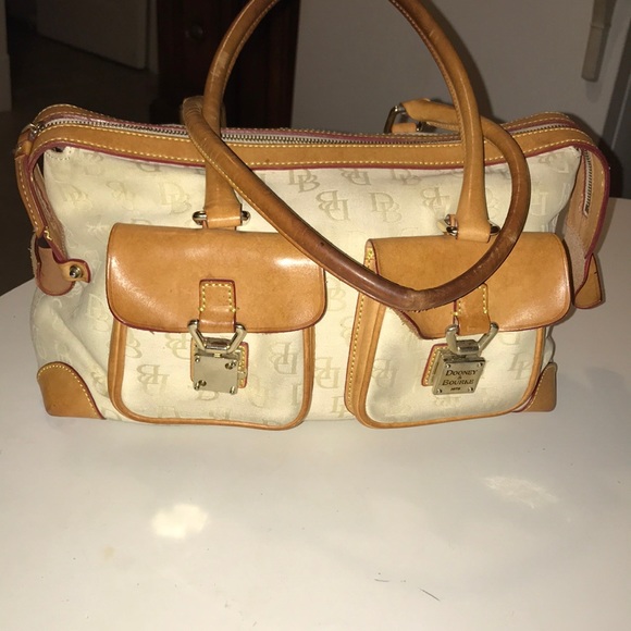 Sac à bandoulière vintage dooney and bourke en cuir toutes